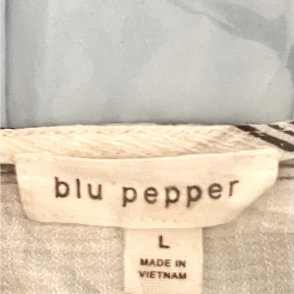 Blu Pepper White Blue Striped top - Picture 3 of 4